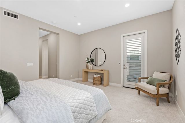 110 Spiral, Irvine, CA 92618