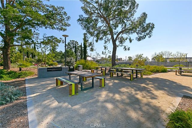110 Spiral, Irvine, CA 92618