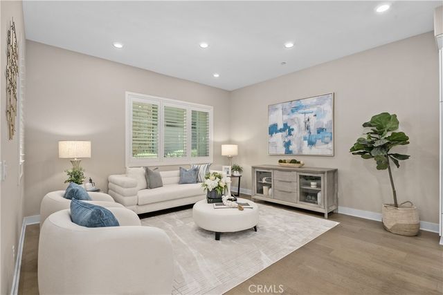 110 Spiral, Irvine, CA 92618