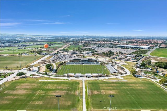 110 Spiral, Irvine, CA 92618
