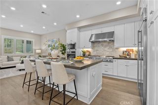 110 Spiral, Irvine, CA 92618