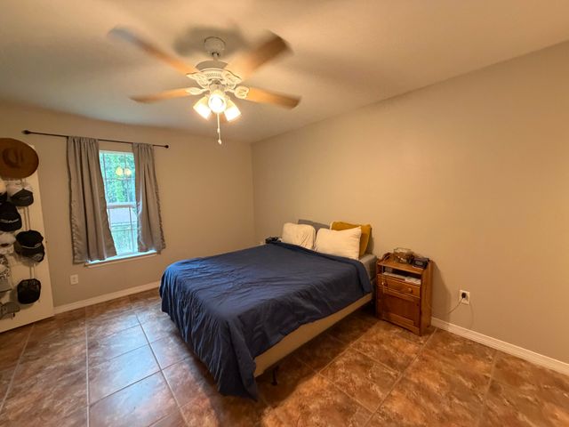 138 Adams Street, Niceville, FL 32578