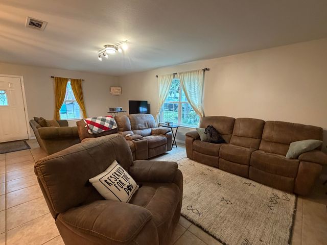 138 Adams Street, Niceville, FL 32578