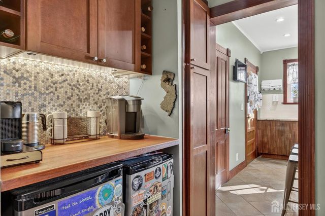 395 Raritan Street, South Amboy, NJ 08879