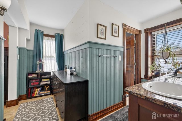 395 Raritan Street, South Amboy, NJ 08879