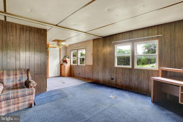 2025 FAIRGROUND RD, Liverpool, PA 17045