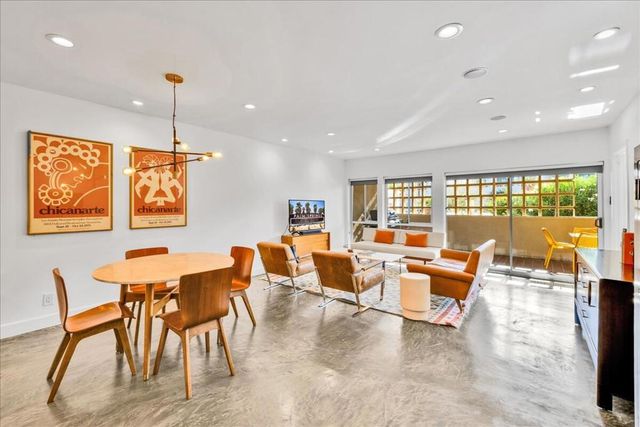 277 E Alejo Road 101, Palm Springs, CA 92262