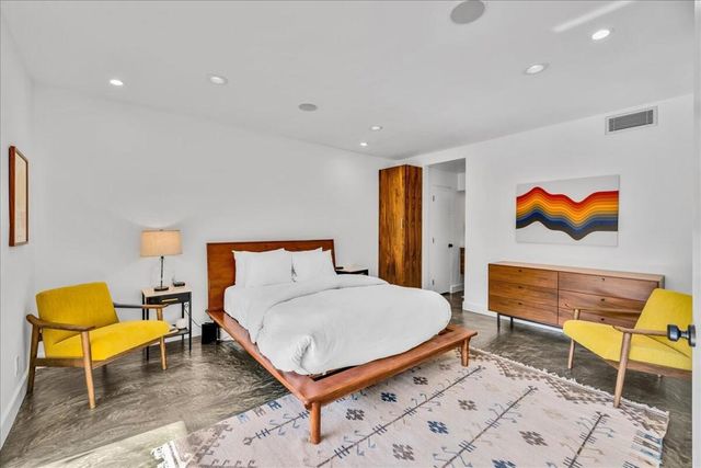 277 E Alejo Road 101, Palm Springs, CA 92262