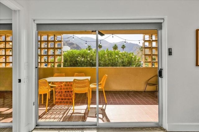 277 E Alejo Road 101, Palm Springs, CA 92262