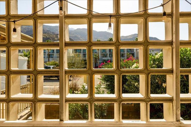 277 E Alejo Road 101, Palm Springs, CA 92262