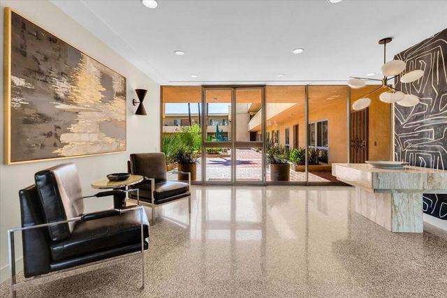 277 E Alejo Road 101, Palm Springs, CA 92262