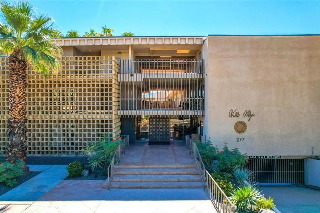 277 E Alejo Road 101, Palm Springs, CA 92262