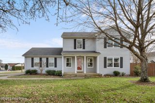 10624 Bayport Rd, Jeffersontown, KY 40299