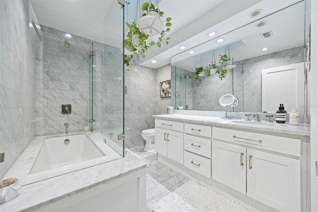 3301 W MORRISON AVENUE, Tampa, FL 33629