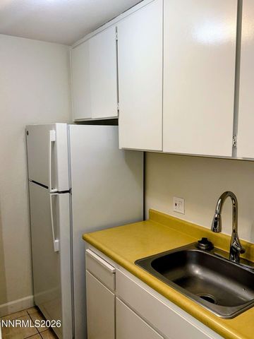 2450 Lymbery Street APT 305, Reno, NV 89509