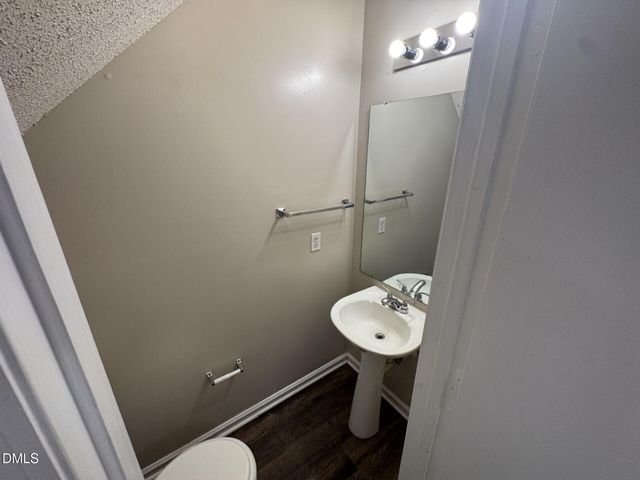 2910 Faversham Place, Raleigh, NC 27604