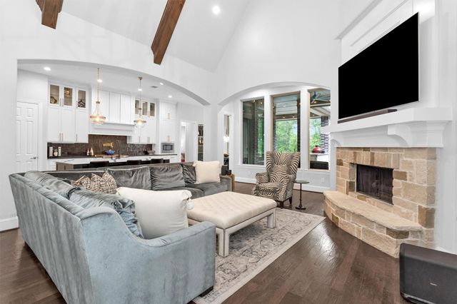 134 Pacific Grove Drive, Montgomery, TX 77316