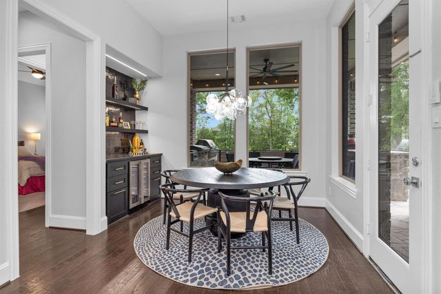 134 Pacific Grove Drive, Montgomery, TX 77316