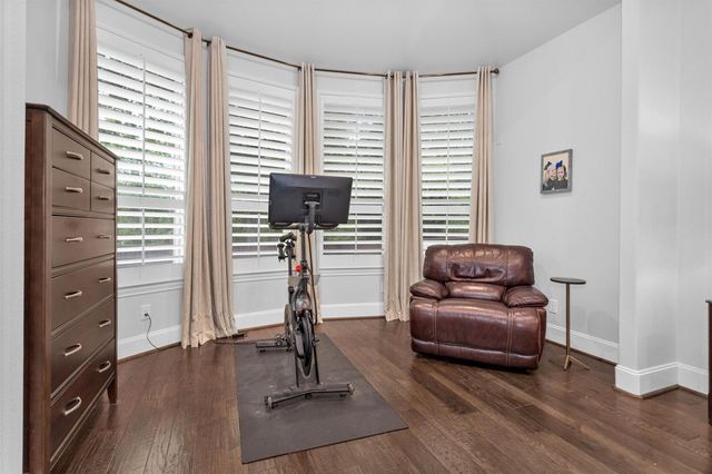 134 Pacific Grove Drive, Montgomery, TX 77316