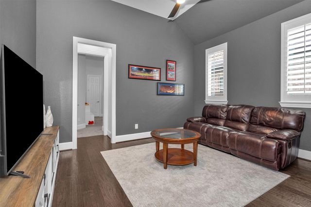 134 Pacific Grove Drive, Montgomery, TX 77316