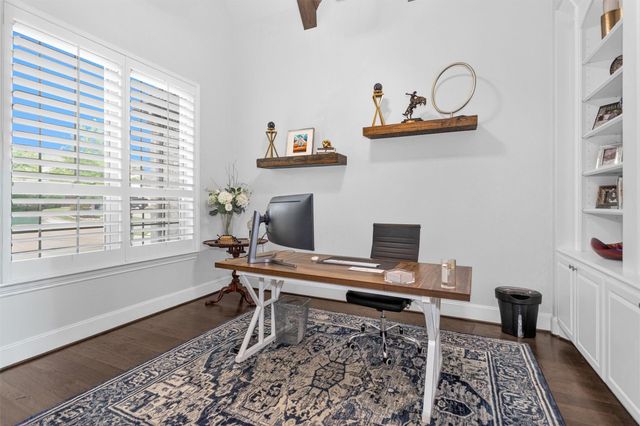 134 Pacific Grove Drive, Montgomery, TX 77316