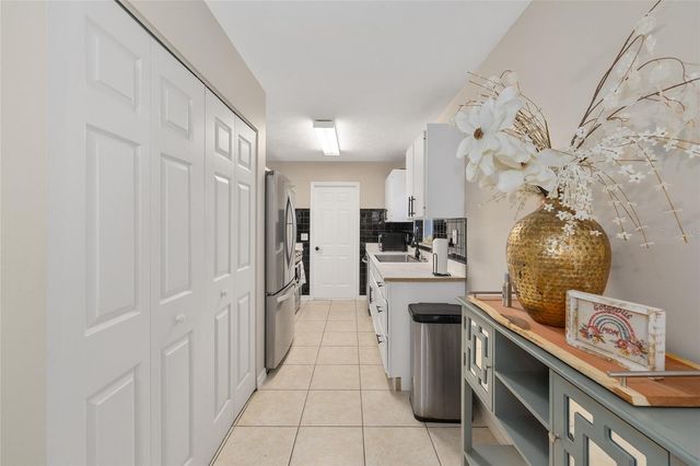 5255 NW 64 STREET, Ocala, FL 34482