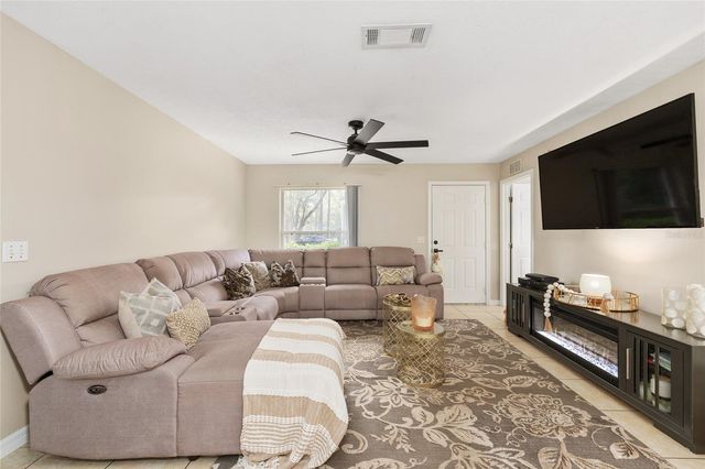 5255 NW 64 STREET, Ocala, FL 34482