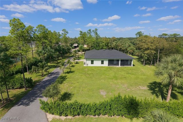 2330 4th AVE SE, Naples, FL 34117