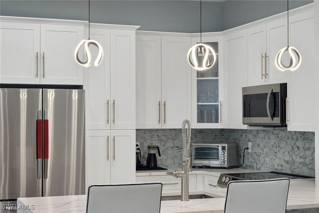 2330 4th AVE SE, Naples, FL 34117