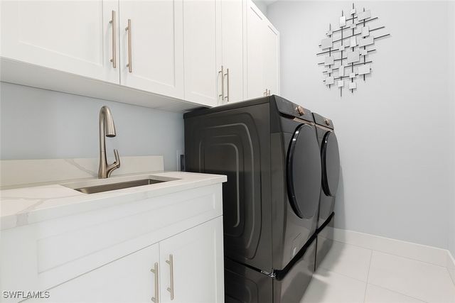 2330 4th AVE SE, Naples, FL 34117