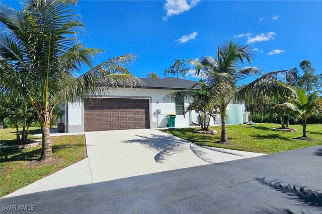 2330 4th AVE SE, Naples, FL 34117