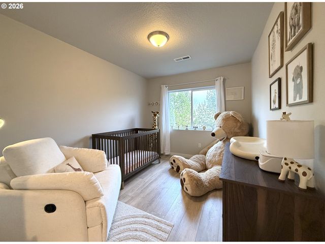 8313 Ne 134TH Pl, Vancouver, WA 98682