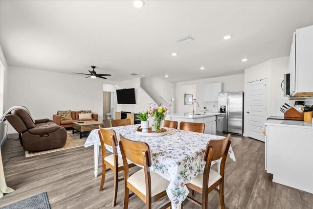 31891 OYSTER TRELLIS LANE, Wesley Chapel, FL 33545