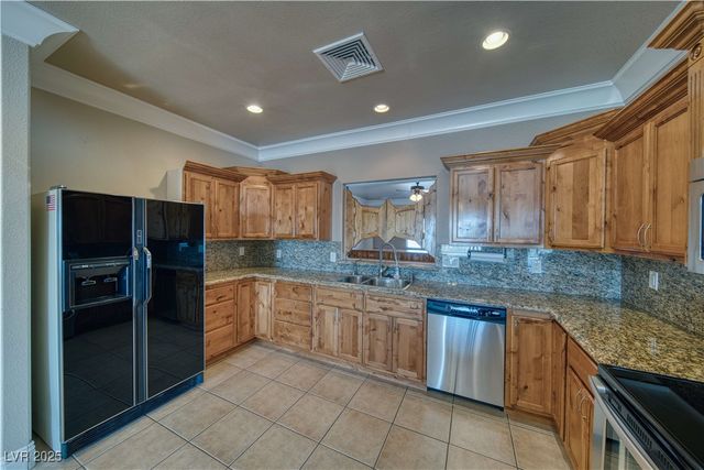 4900 East Cheyenne Way, Pahrump, NV 89061