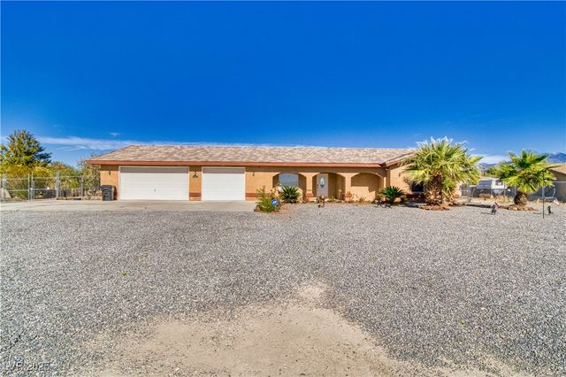 4900 East Cheyenne Way, Pahrump, NV 89061