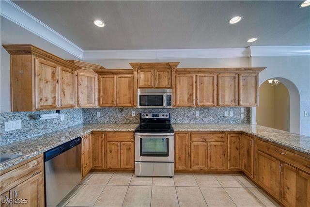 4900 East Cheyenne Way, Pahrump, NV 89061