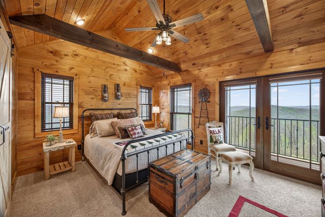 751 Bear Knob Ln, Crawford, TN 38554