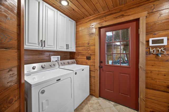 751 Bear Knob Ln, Crawford, TN 38554
