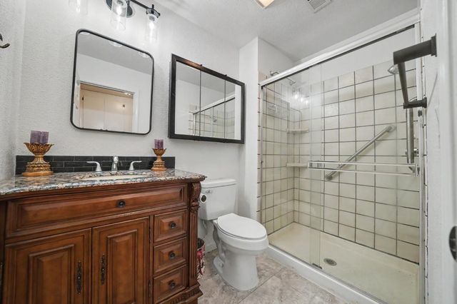 17295 Previtalli Rd, Jackson, CA 95642
