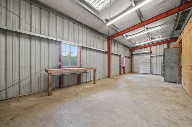 17295 Previtalli Rd, Jackson, CA 95642