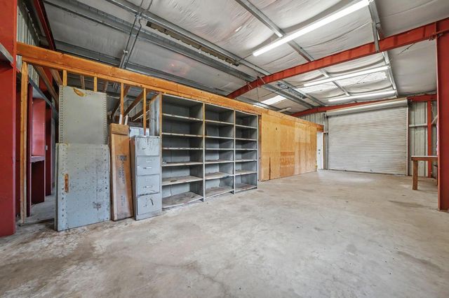 17295 Previtalli Rd, Jackson, CA 95642