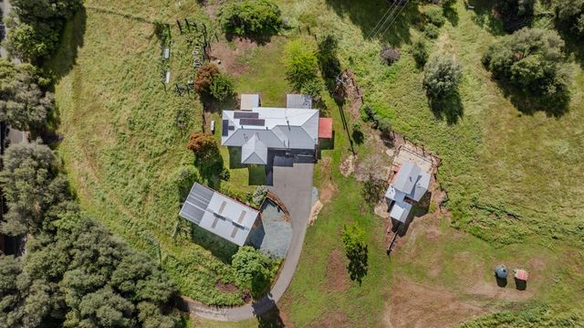 17295 Previtalli Rd, Jackson, CA 95642