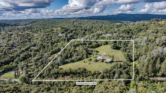 17295 Previtalli Rd, Jackson, CA 95642