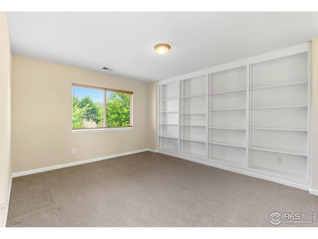 635 Elizabeth St Cir, Dacono, CO 80514