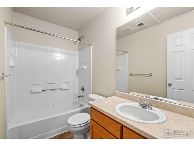 635 Elizabeth St Cir, Dacono, CO 80514