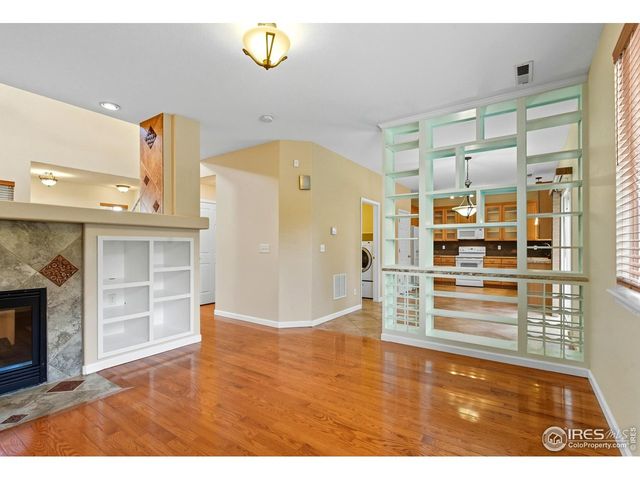 635 Elizabeth St Cir, Dacono, CO 80514