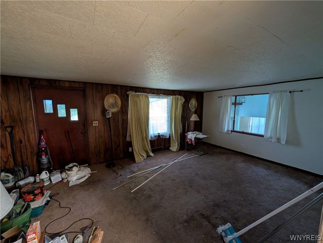 12351 Williston Road, Marilla, NY 14004