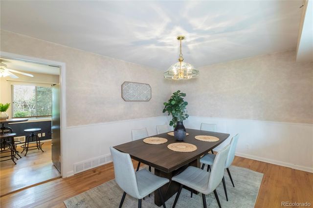 1061 E Briarwood Circle N, Centennial, CO 80122