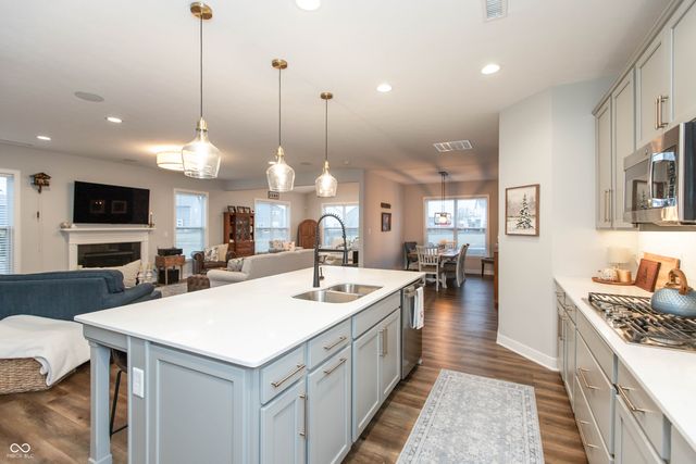 11595 Flynn Place, Noblesville, IN 46060