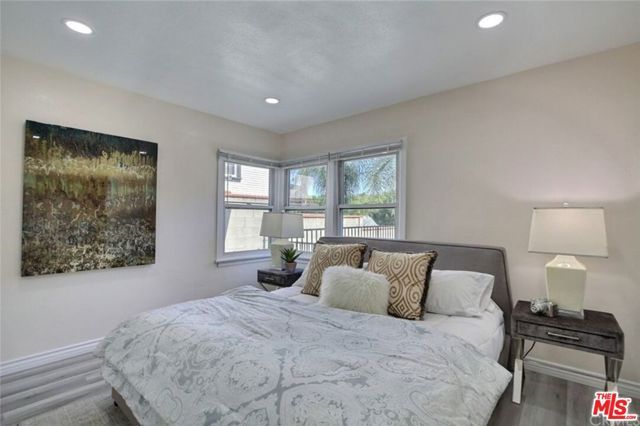 4014 Verdugo View Drive, Los Angeles, CA 90065